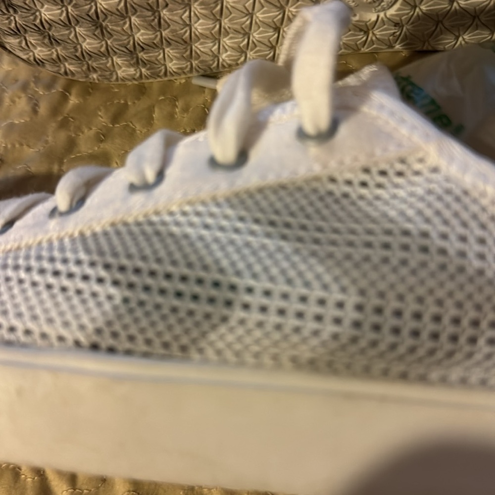 Dr. Scholl's White Mesh Sneakers - Picture 6 of 9